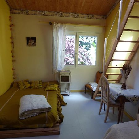 Bed and Breakfast Beau Site Guimauve Et Vieilles Dentelles Royères-Saint-Léonard Exteriér fotografie