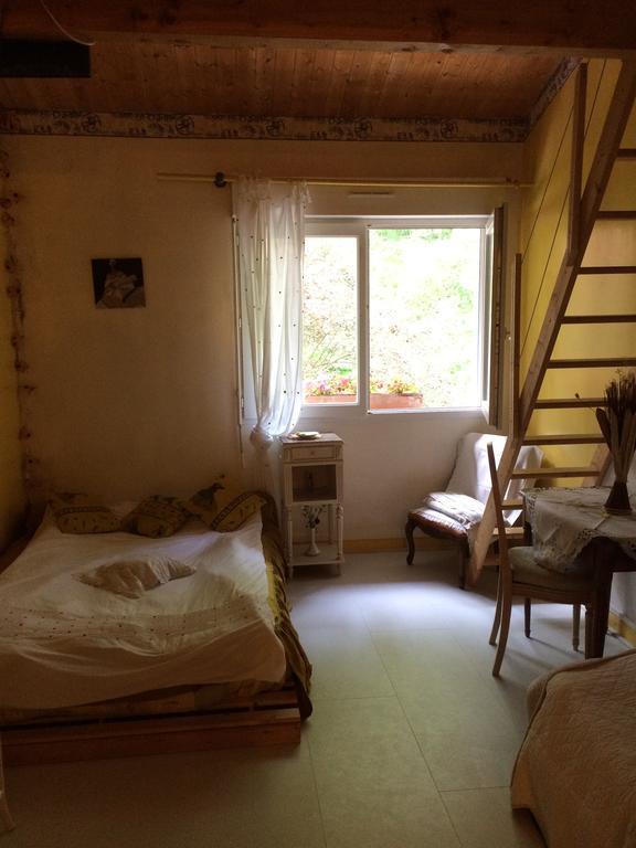 Bed and Breakfast Beau Site Guimauve Et Vieilles Dentelles Royères-Saint-Léonard Exteriér fotografie